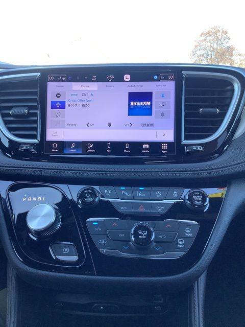2024 Chrysler Pacifica Pinnacle