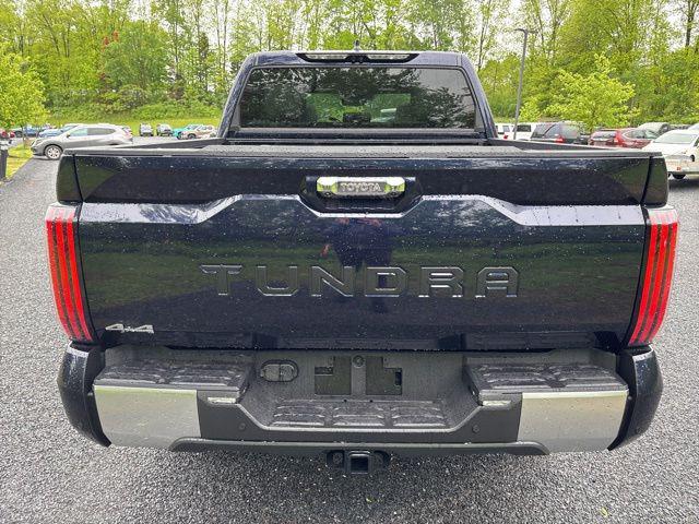2026 Toyota Tundra Limited CrewMax 5.5' Bed