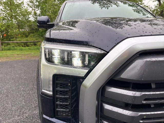 2026 Toyota Tundra Limited CrewMax 5.5' Bed