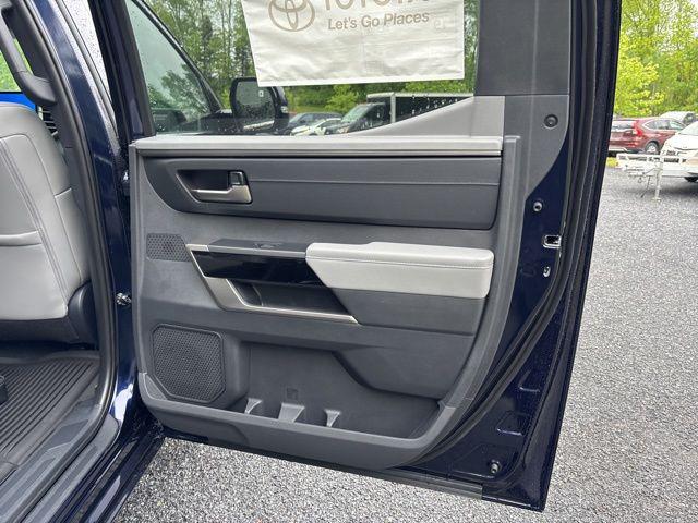 2026 Toyota Tundra Limited CrewMax 5.5' Bed