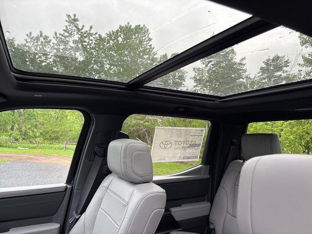 2026 Toyota Tundra Limited CrewMax 5.5' Bed