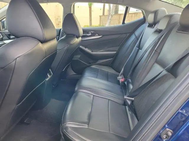 2023 Nissan Maxima SV Xtronic CVT