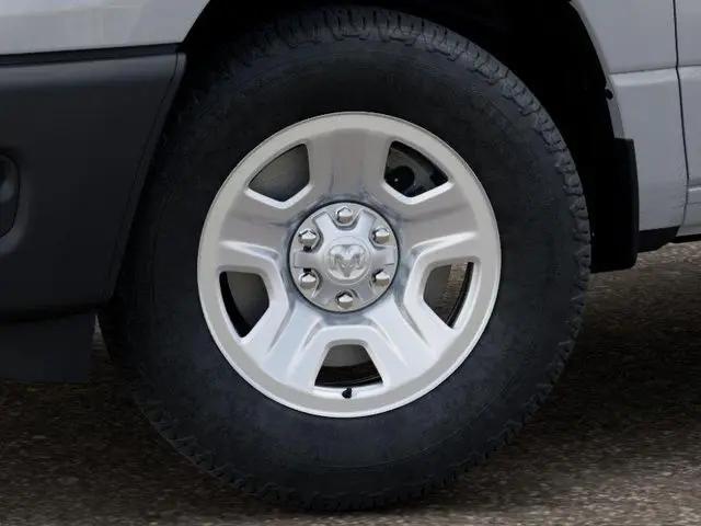 2026 Ram 1500 Tradesman Quad Cab 4x4 64 Box