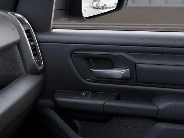 2026 Ram 1500 Tradesman Quad Cab 4x4 64 Box