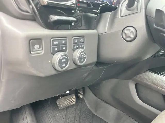 2023 Chevrolet Silverado 1500 4WD Crew Cab Short Bed ZR2