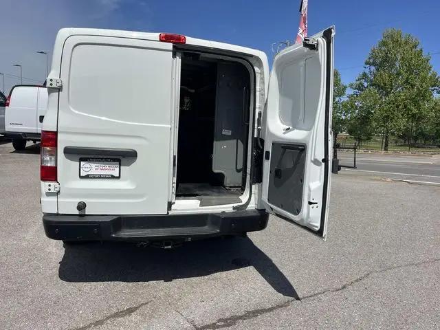 2020 Nissan 1500 SV Standard Roof V6