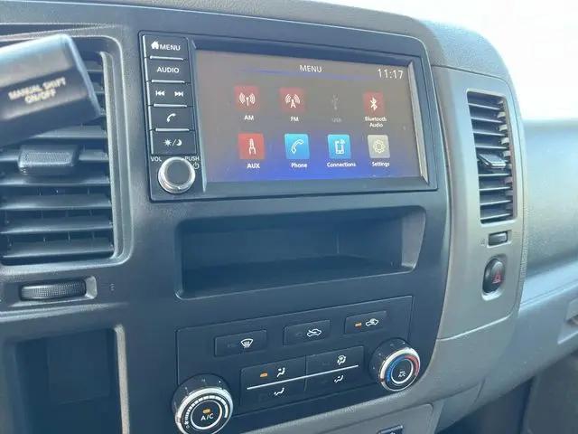 2020 Nissan 1500 SV Standard Roof V6