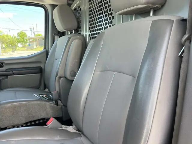 2020 Nissan 1500 SV Standard Roof V6