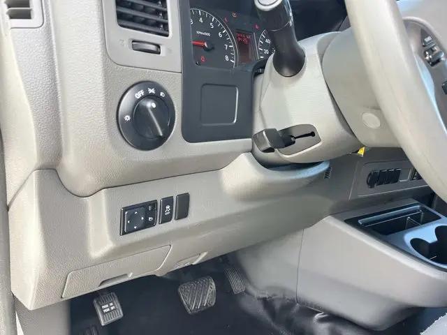 2020 Nissan 1500 SV Standard Roof V6
