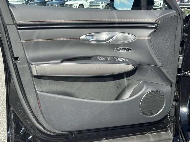 2026 Genesis GV70 3.5T Sport Advanced
