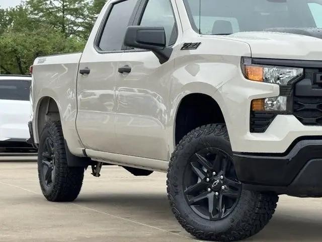 2026 Chevrolet Silverado 1500 4WD Crew Cab Short Bed Custom Trail Boss