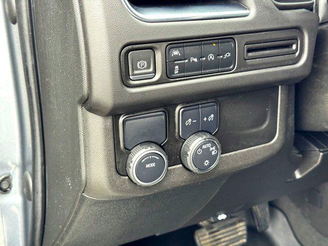 2022 Chevrolet Suburban 2WD LT