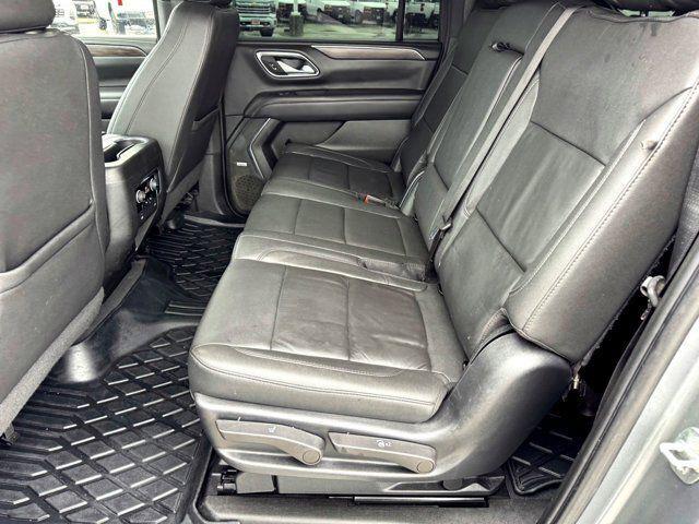 2022 Chevrolet Suburban 2WD LT