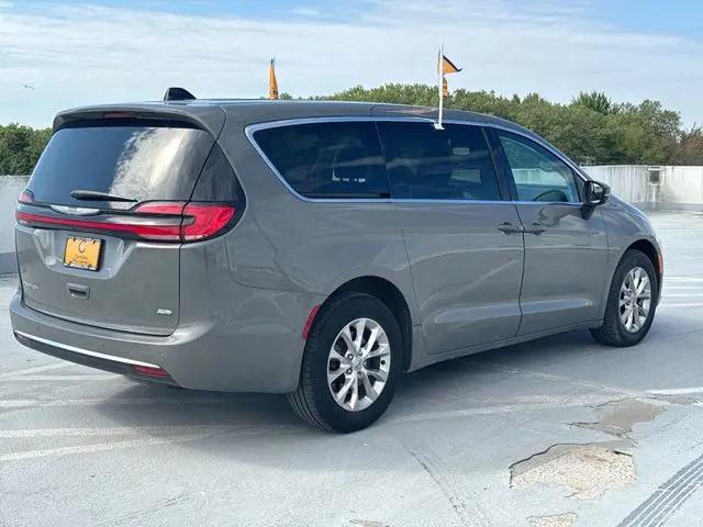 2023 Chrysler Pacifica Touring L AWD