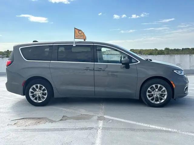 2023 Chrysler Pacifica Touring L AWD