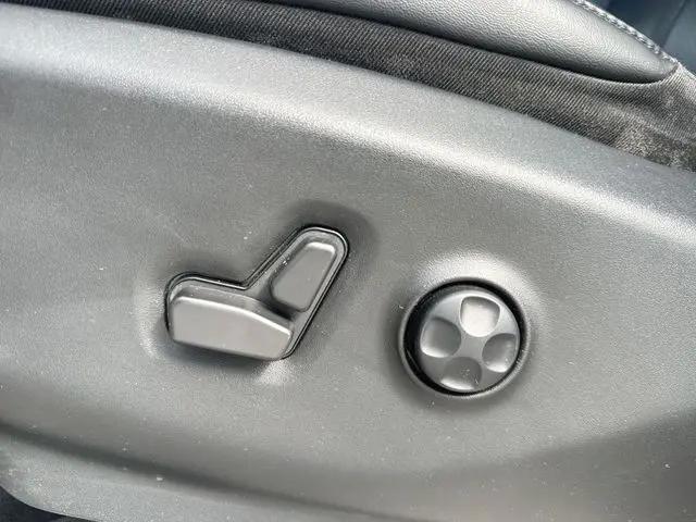 2023 Chrysler Pacifica Touring L AWD
