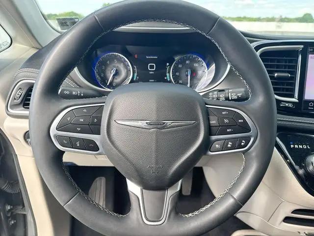 2023 Chrysler Pacifica Touring L AWD