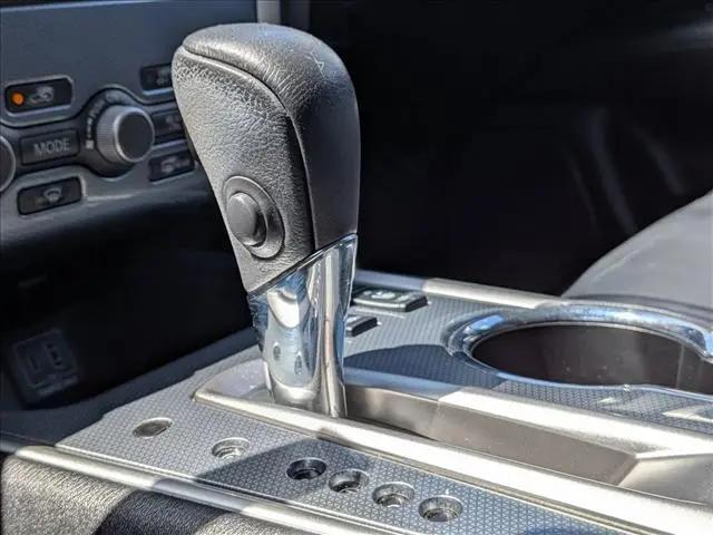 2020 Nissan Pathfinder SL 2WD