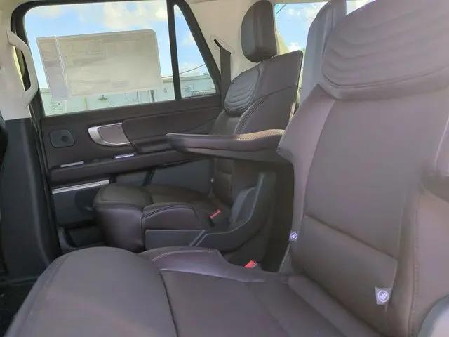 2026 Ford Expedition Max Platinum MAX