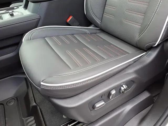 2026 GMC Sierra 2500HD Crew Cab, Standard Bed, AT4X, 4WD