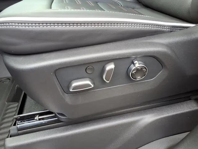 2026 GMC Sierra 2500HD Crew Cab, Standard Bed, AT4X, 4WD