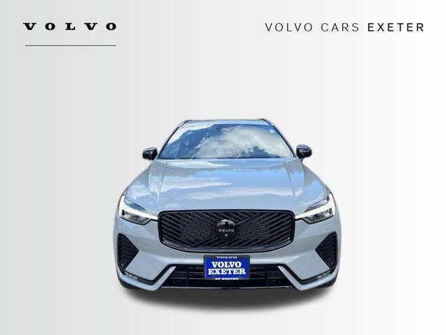 2026 Volvo XC60 B5 Ultra Black Edition