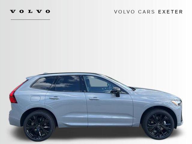 2026 Volvo XC60 B5 Ultra Black Edition