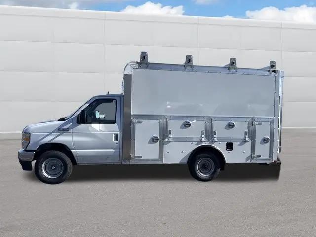 2027 Ford E-Series Cutaway E-Series Cutaway