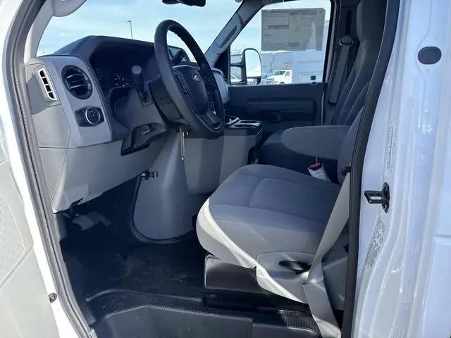 2027 Ford E-Series Cutaway E-Series Cutaway