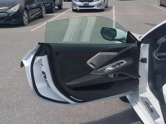 2026 Chevrolet Corvette Stingray Convertible, 2LT, RWD