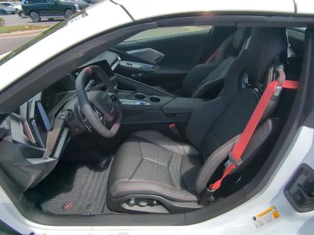 2026 Chevrolet Corvette Stingray Convertible, 2LT, RWD