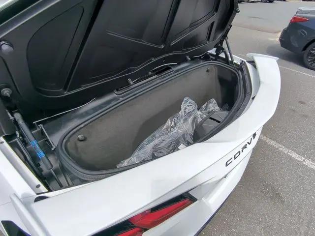 2026 Chevrolet Corvette Stingray Convertible, 2LT, RWD