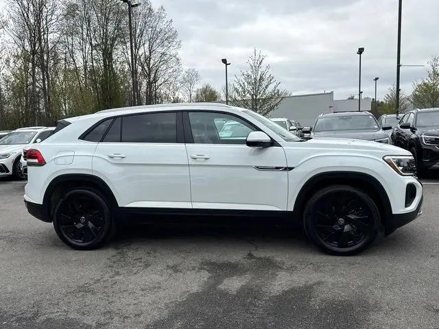 2025 Volkswagen Atlas Cross Sport 2.0T SE w/Technology