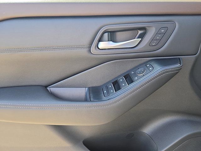 2023 Nissan Rogue SL Intelligent AWD