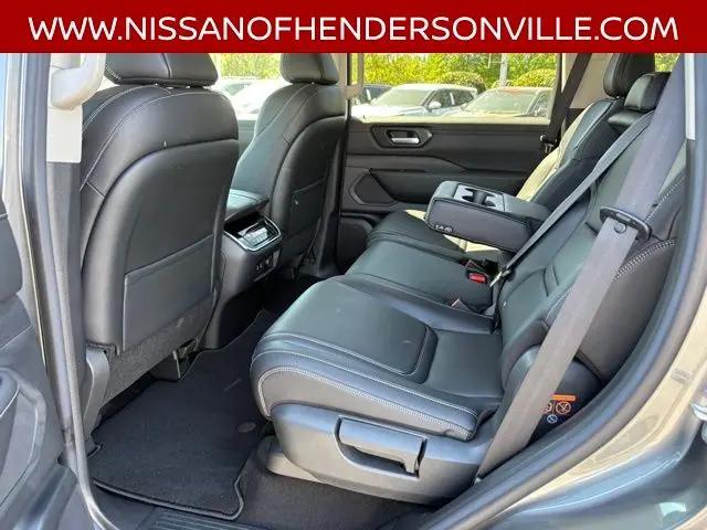 2026 Nissan Armada SV
