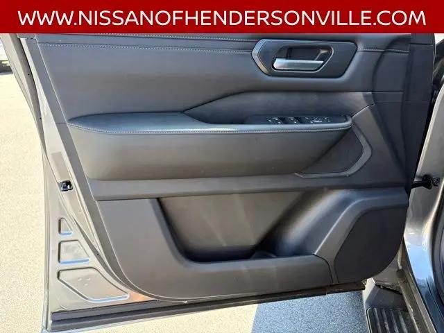 2026 Nissan Armada SV