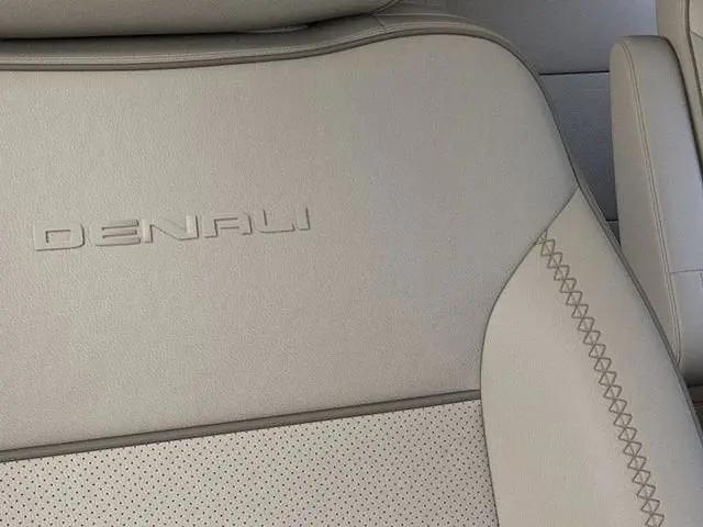2026 GMC Yukon XL 4WD Denali