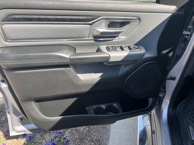 2019 Ram 1500 Big Horn/Lone Star Crew Cab 4x4 57 Box