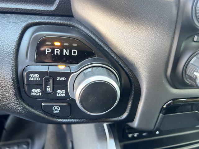 2019 Ram 1500 Big Horn/Lone Star Crew Cab 4x4 57 Box