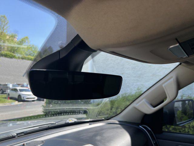 2019 Ram 1500 Big Horn/Lone Star Crew Cab 4x4 57 Box