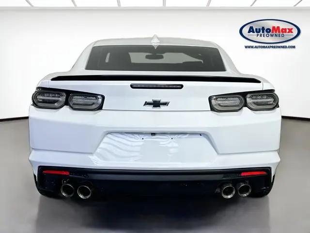 2021 Chevrolet Camaro RWD Coupe LT1