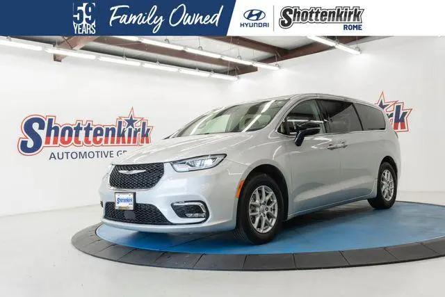2024 Chrysler Pacifica Touring L for sale in Rome, GA