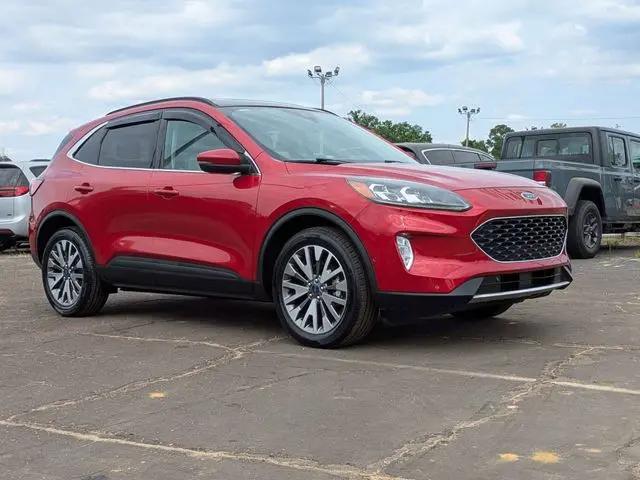 2020 Ford Escape Titanium