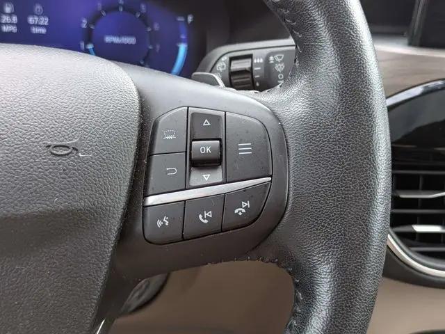 2020 Ford Escape Titanium