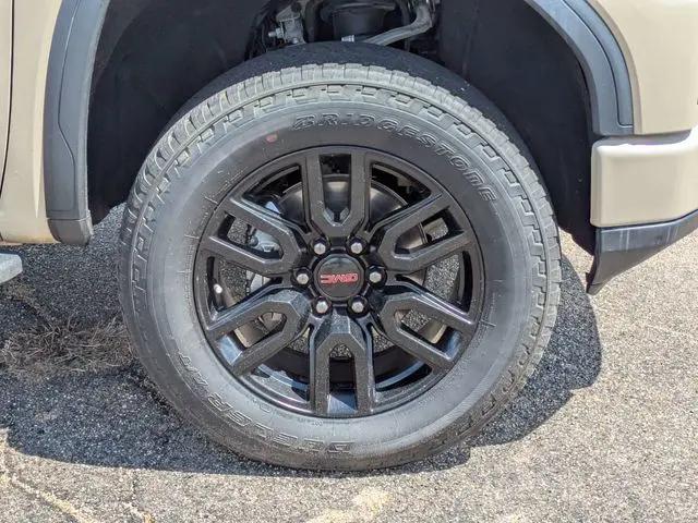 2022 GMC Sierra 1500 4WD Crew Cab Short Box Elevation