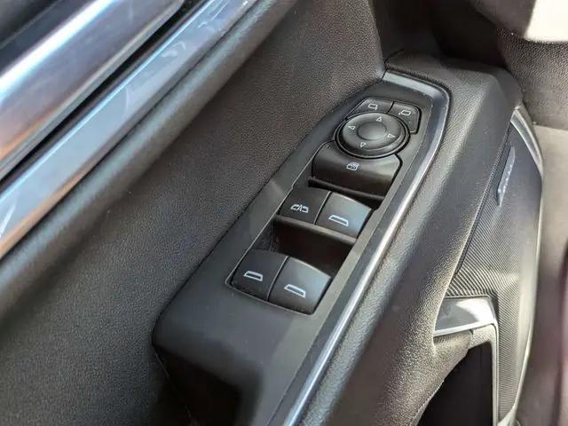 2022 GMC Sierra 1500 4WD Crew Cab Short Box Elevation