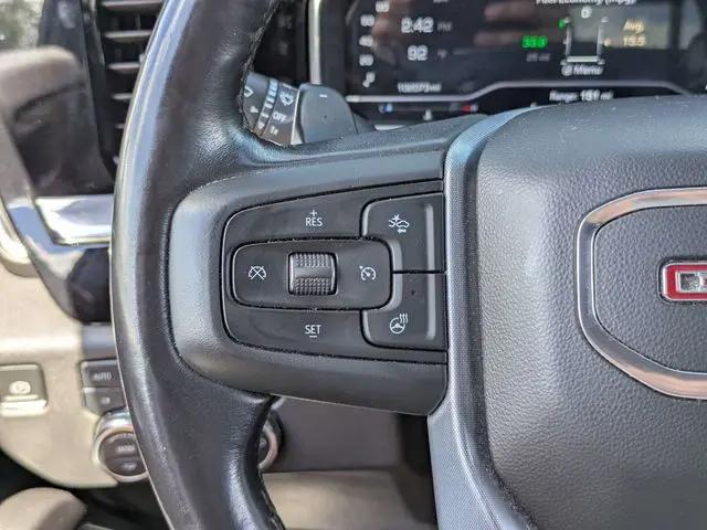 2022 GMC Sierra 1500 4WD Crew Cab Short Box Elevation