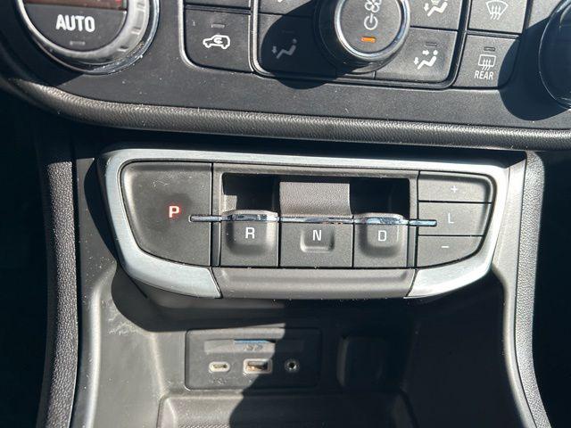 2022 GMC Terrain AWD SLT