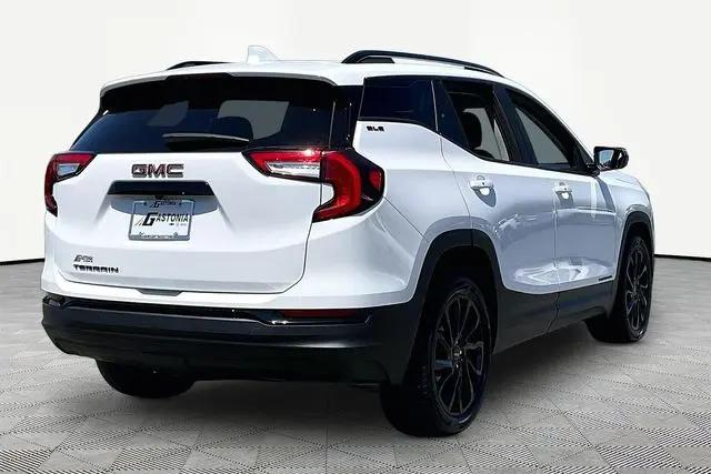2024 GMC Terrain FWD SLE