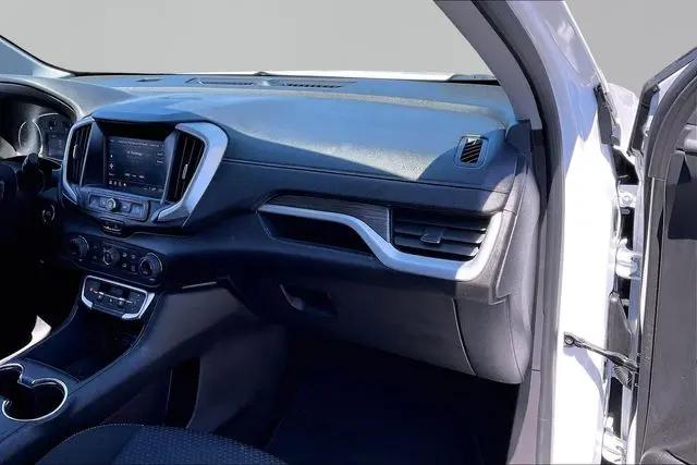 2024 GMC Terrain FWD SLE
